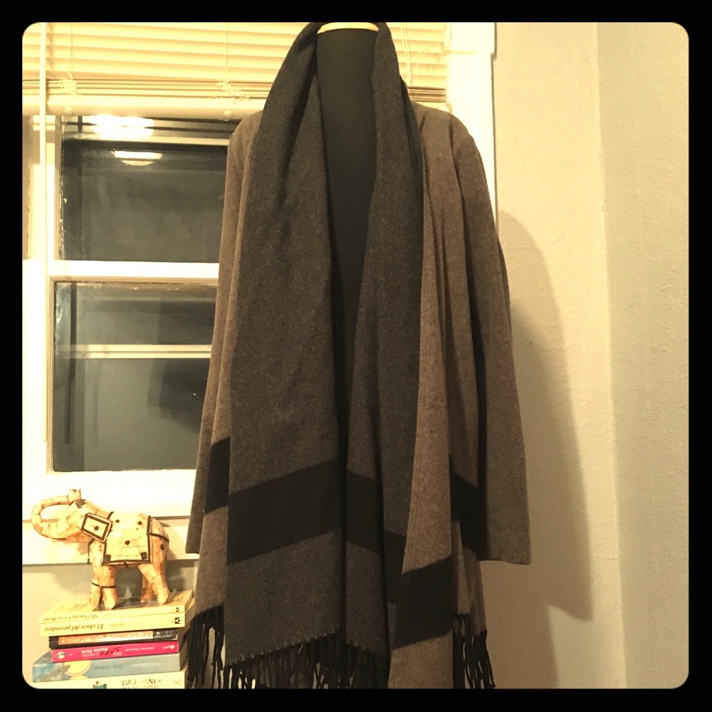 Merino Wool Cape for winter days